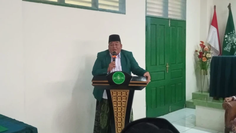 Katib Syuriyah PCNU KH Lukman Hakim Hamid dalam Konferensi Cabang (Konfercab) Pengurus Cabang Nahdlatul Ulama (PCNU) Kota Pengurus Cabang Kabupaten Buleleng di Pesantren Al-Hamid, Cipayung, Pengurus Cabang Kabupaten Buleleng, Ahad (14/06/2026). (foto: NU Online/Zehid)
